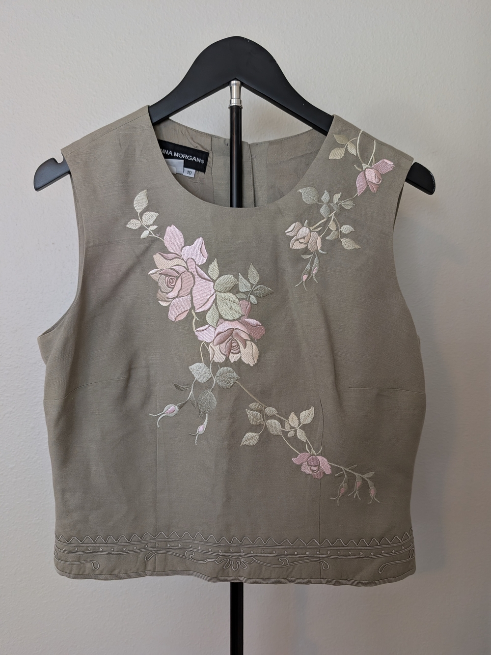 Vintage Donna Morgan Taupe Sleeveless Camisole with Pink Rose Embroidery